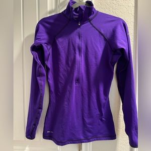 Nike half zip, long sleeved women’s running pullover